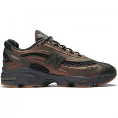 Joe Freshgoods Black Ice