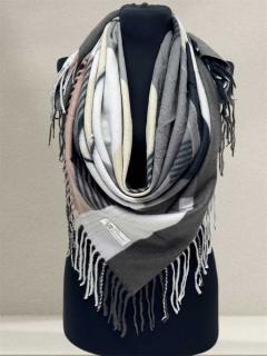 много разных расцветок