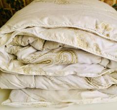 Девочки РЕКОМЕНДУЮ,берите не пожалеете!!! Очень Классные, Теплые, Легкие одеяла!