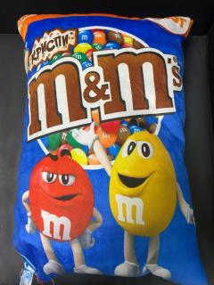 - M&M