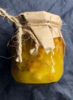 с измельченным грецкий орехом