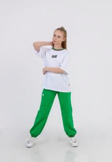 зеленый