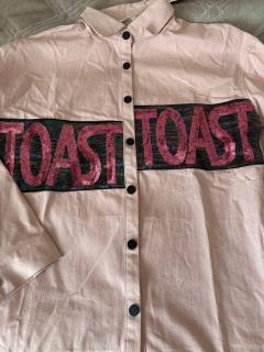 персиковый