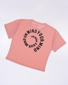 персиковый