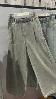 светло-синий