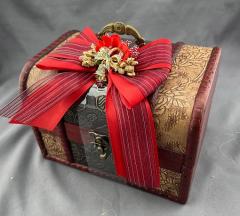 -вес конфет 150 г