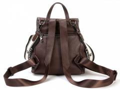 Коричневый