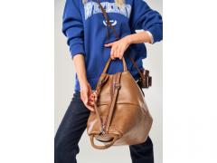 Коричневый