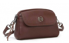 темно-коричневый