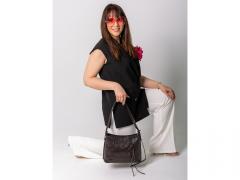 коричневый