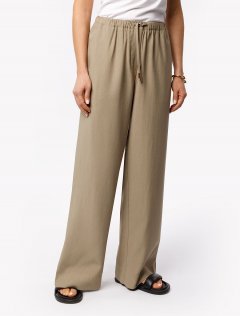 светло-бежевый