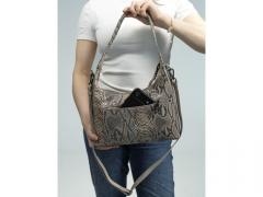 розовый питон