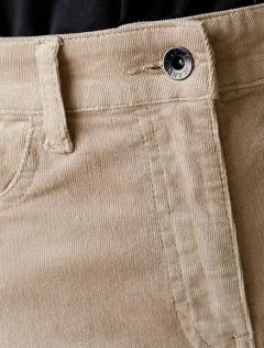 светло-бежевый