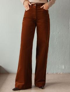 светло-коричневый