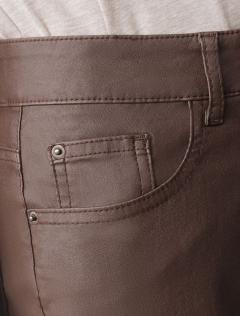 коричневый