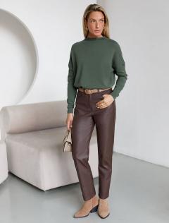 коричневый