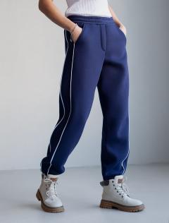 темно-синий