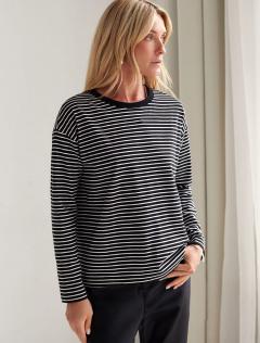 черно-белый