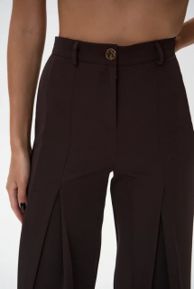 шоколадный