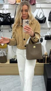 коричневый