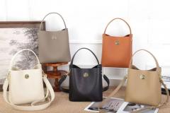 нужный цвет указываем в комментах