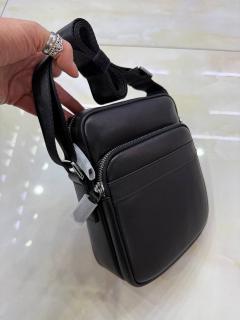 нужную сумочку цифрой в комментах