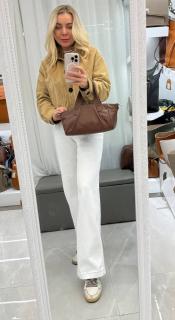 коричневый