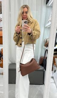 коричневый