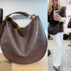 коричневый