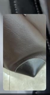 коричневый