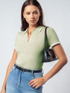 светло-зеленый