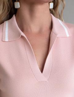 светло-розовый