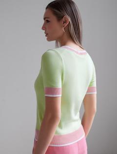 светло-зеленый