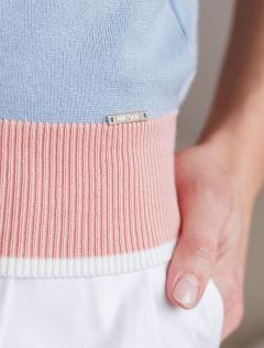 светло-голубой