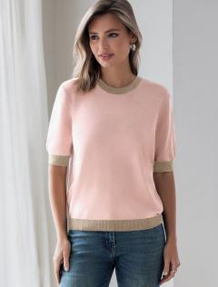 светло-розовый