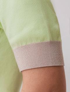 светло-зеленый