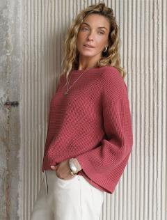 пыльно-розовый