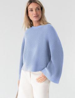 светло-голубой