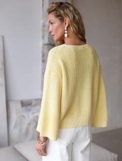 светло-желтый