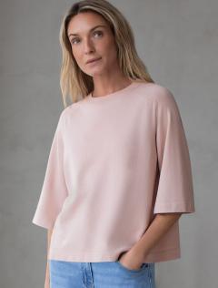 светло-розовый