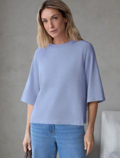 светло-голубой