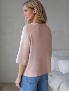 светло-розовый