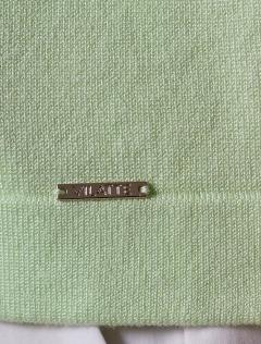 светло-зеленый