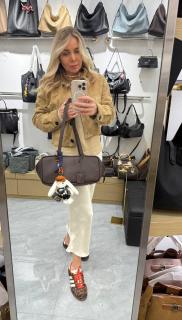 коричневая