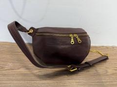 коричневая