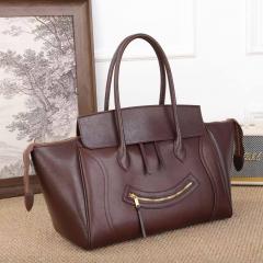 коричневый