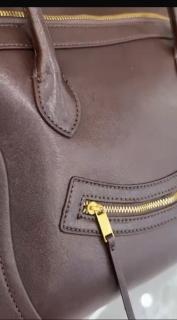 коричневый