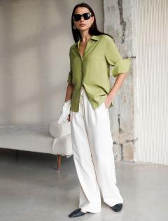 светло-оливковый	