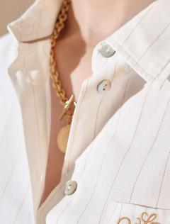 молочный-бежевый	