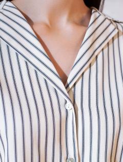 молочный-синий